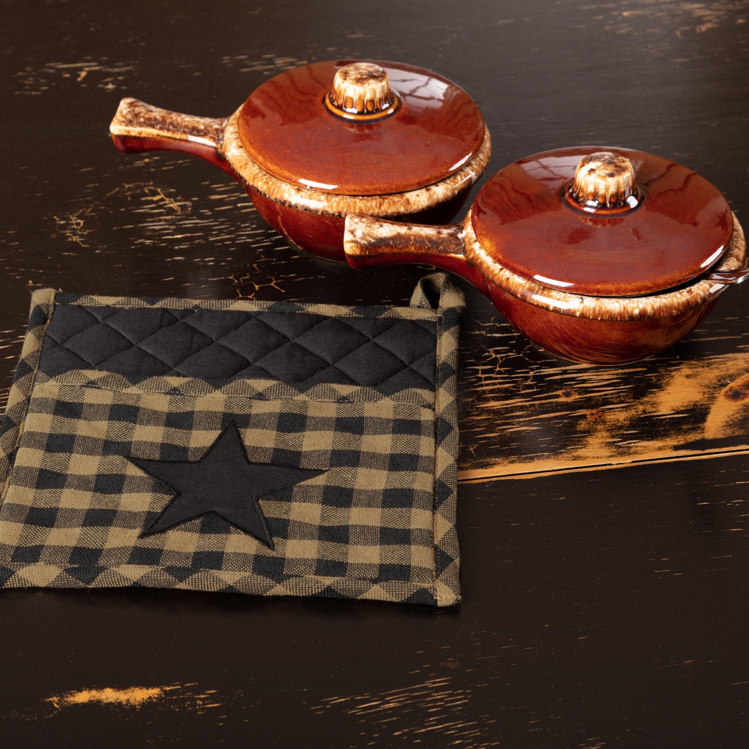 Mayflower Market Black Star Pot Holder 8x8 By VHC Brands