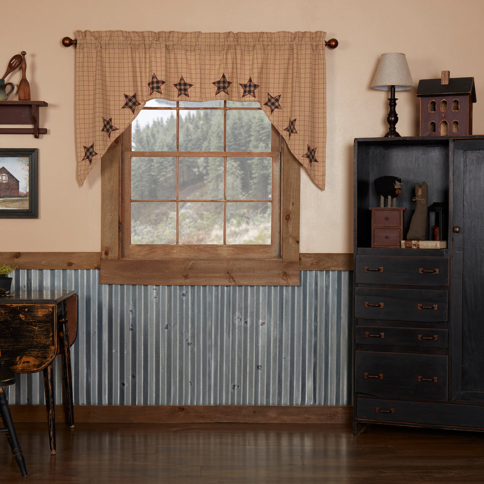 Bingham Star Swag Applique Star Set of 2 36x36x16