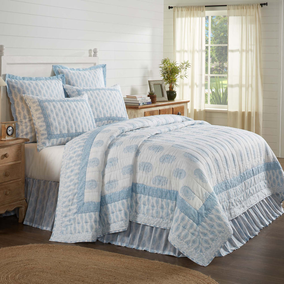 Avani Blue Queen Quilt 90Wx90L